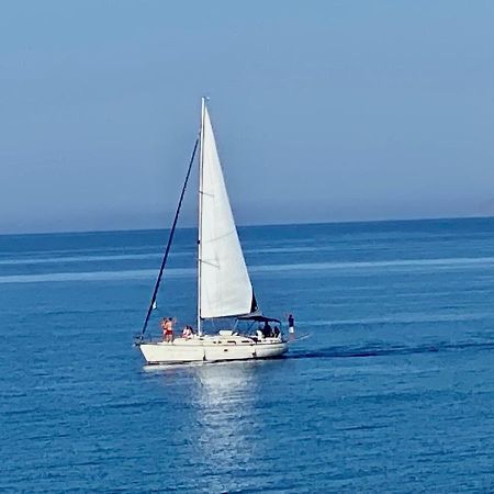 Mikes On The Beach Hersonissos  Bagian luar foto